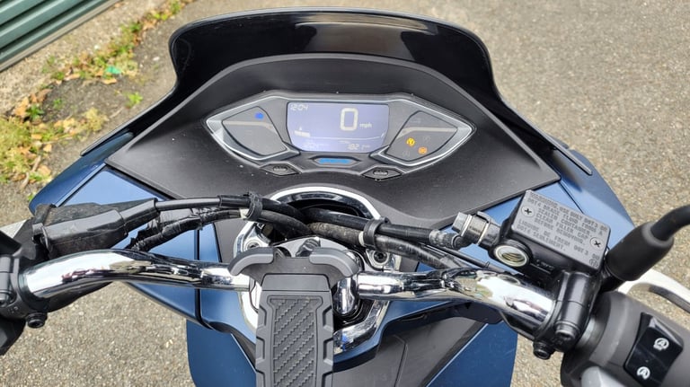 Honda, PCX, 2023, 125 (cc)