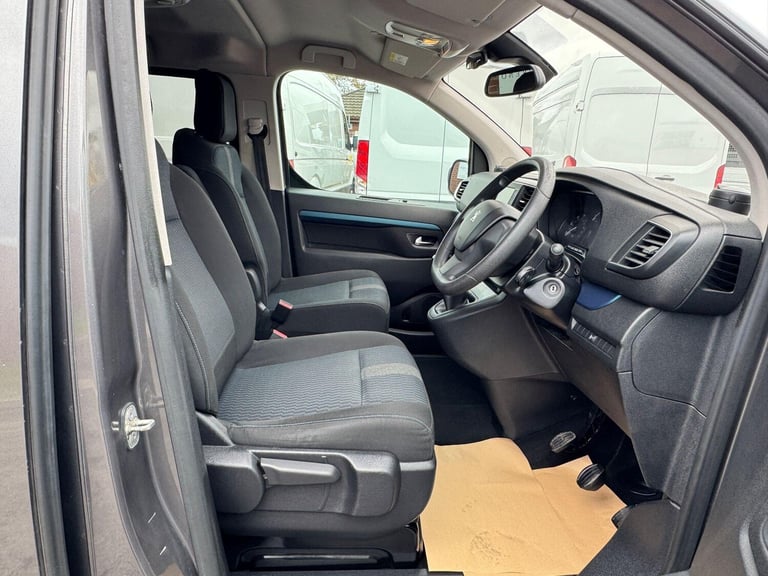 2017 Peugeot Traveller 1.6 BlueHDi Active Standard MPV 5dr Diesel Manual MWB Euro 6 (s/s) (115 ps...