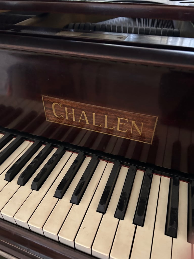 Challen baby grand piano for sale 