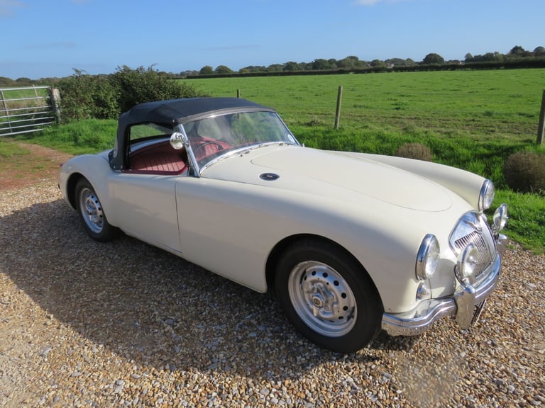 1959 MG MGA ROADSTER Convertible Petrol Manual