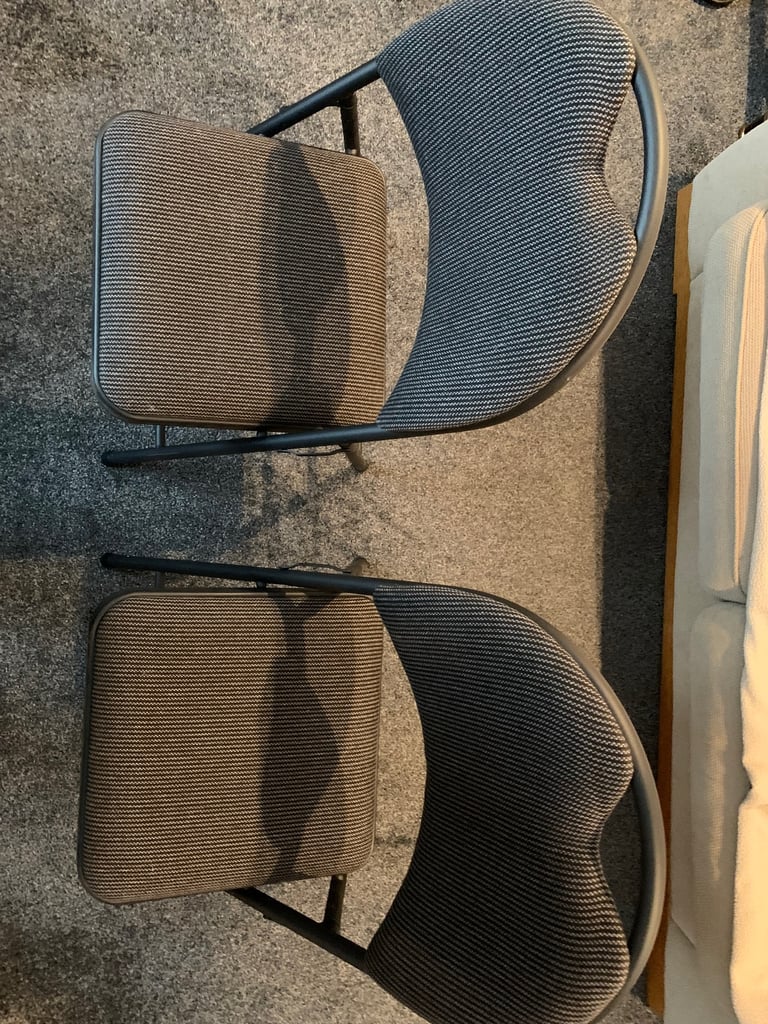 2 x folding chairs 1 x folding table 