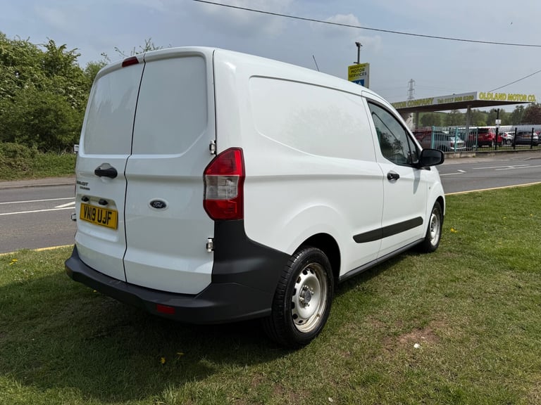 2019 Ford Transit Courier 1.5 TDCi Van [6 Speed] 15 FORD DEALER SERVICES CAMBELT REPLACED PLUS VA...