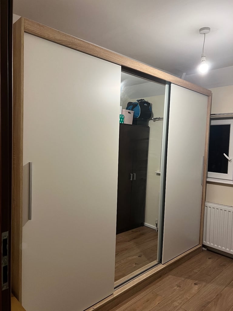 Wardrobe with mirror