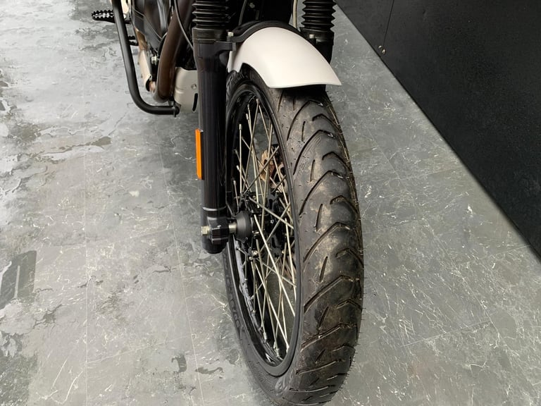 ROYAL ENFIELD HIMALAYAN 411 HPI CLEAR | SERVICE & WARRANTY