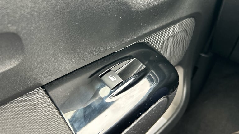 2022 Citroen C3 1.2 PureTech Saint James Hatchback 5dr Petrol EAT6 Euro 6 (s/s) (110 ps) Hatchbac...