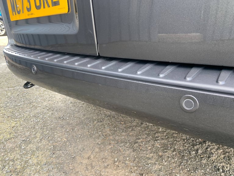 2023 Ford Transit Custom 300 2.0 EcoBlue 130ps L1 D/Cab Limited  Double Cab DIESEL Manual