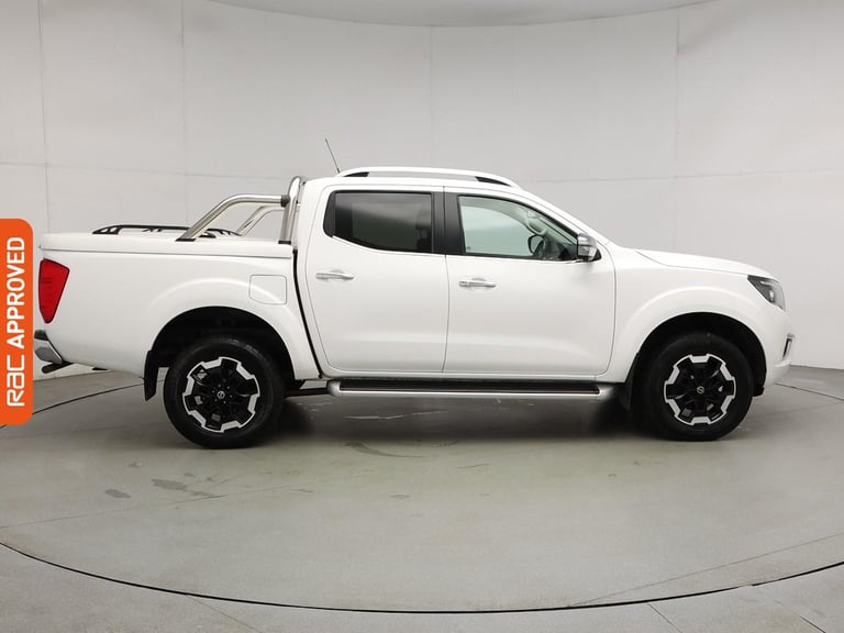 2021 Nissan Navara 2.3 dCi Tekna Pickup Double Cab 4dr Diesel Auto 4WD Euro 6 (190 ps) Pick Up DI...