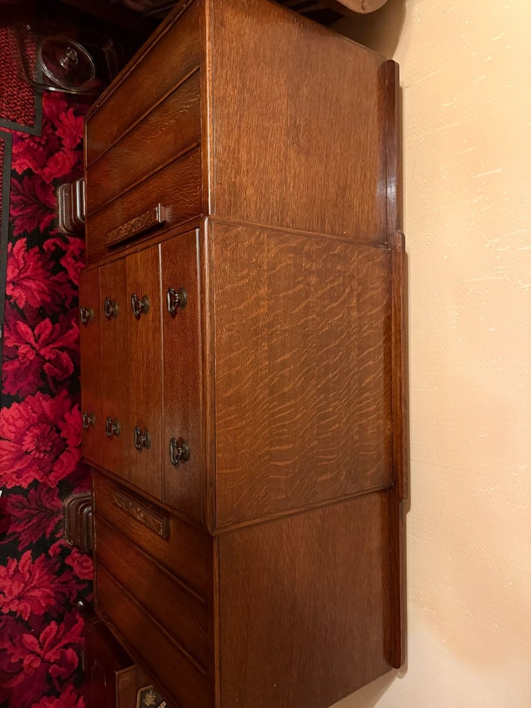 1930s/1940s Hand carved sideboard unit. Unknown make, Dark oak.