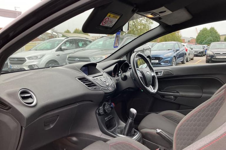 2016 Ford Fiesta 1.0 EcoBoost ST-Line Navigation 3dr Manual Hatchback Petrol Manual