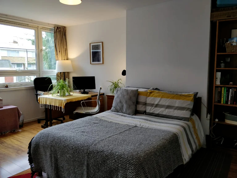 Beautiful 3 bedroom flat in the heart of Bermondsey