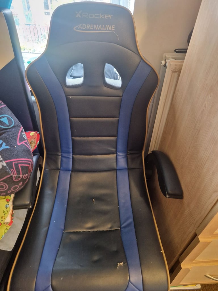 X rocker chair 