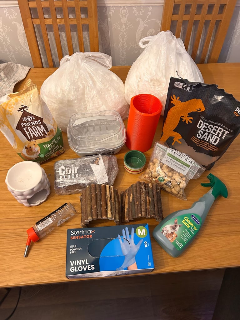 SOLD         Hamster bundle 