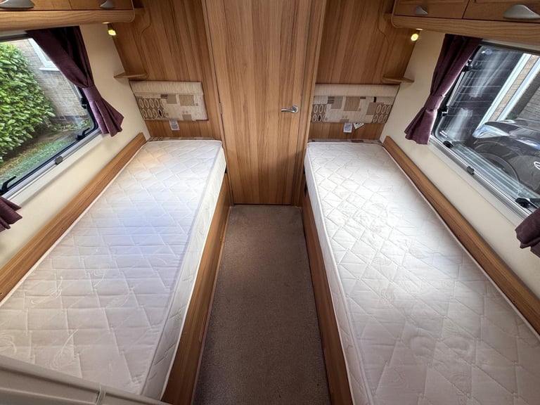 Bailey Unicorn Cadiz - 4 Bert - 2012 - caravan for sale