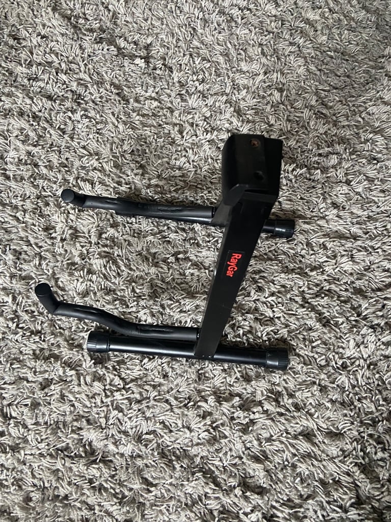Guitar amp and stand 