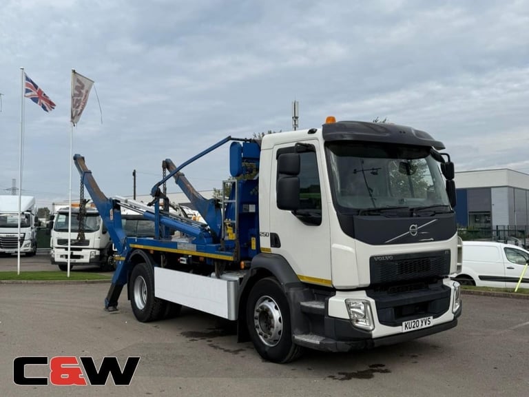 2020 (20) FL 250 18T 4x2 Skip Loader - 163,000Kms