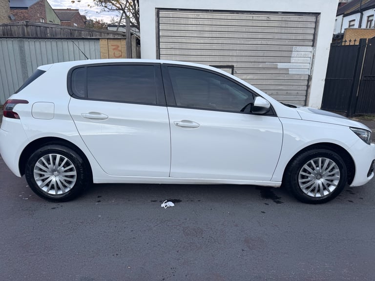 image for Peugeot, 308, Hatchback, 2019, Manual, 1560 (cc), 5 doors