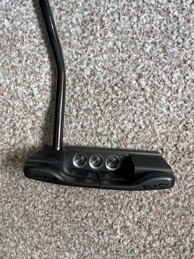 Scotty Cameron B3 triple black catalina putter