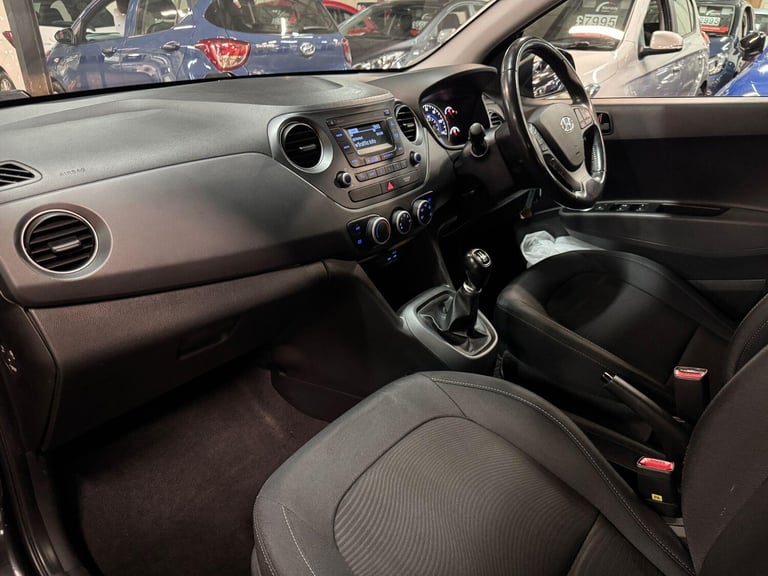 2018 Hyundai i10 1.0 SE Euro 6 5dr HATCHBACK Petrol Manual