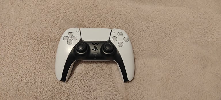 PS5 Controller Barely Used 