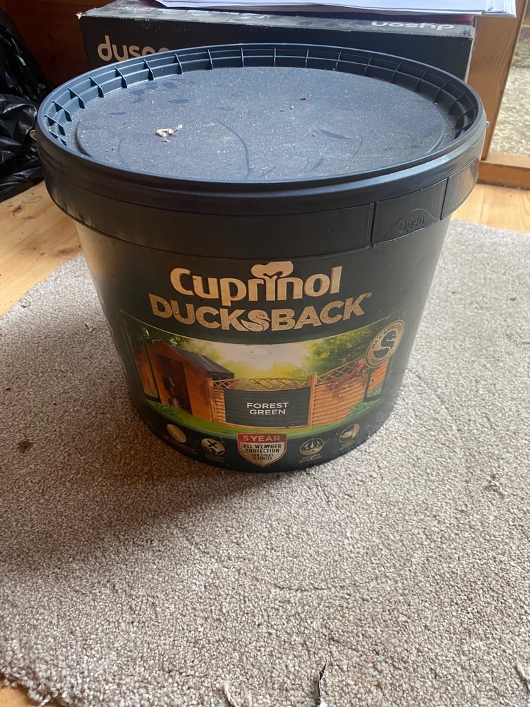 Cuprinol Duckback fence paint