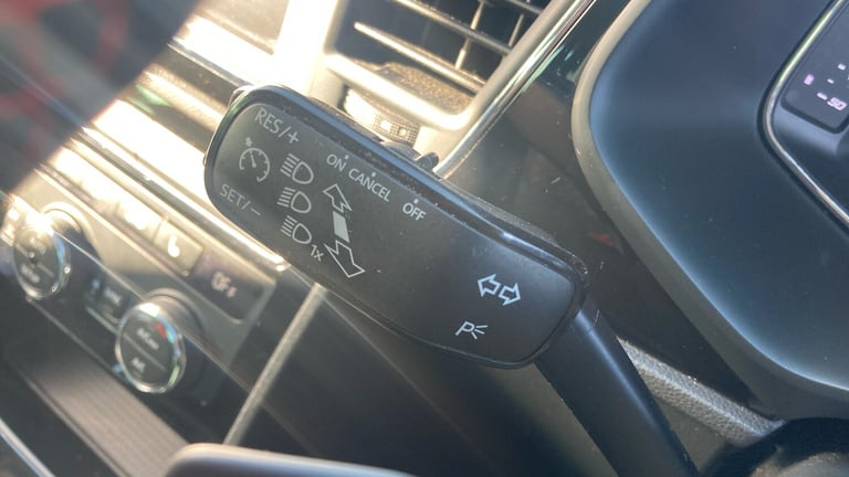 2018 SEAT Leon 2.0 TSI 190 FR Sport [EZ] 5dr DSG Petrol Hatchback Hatchback Petrol Automatic