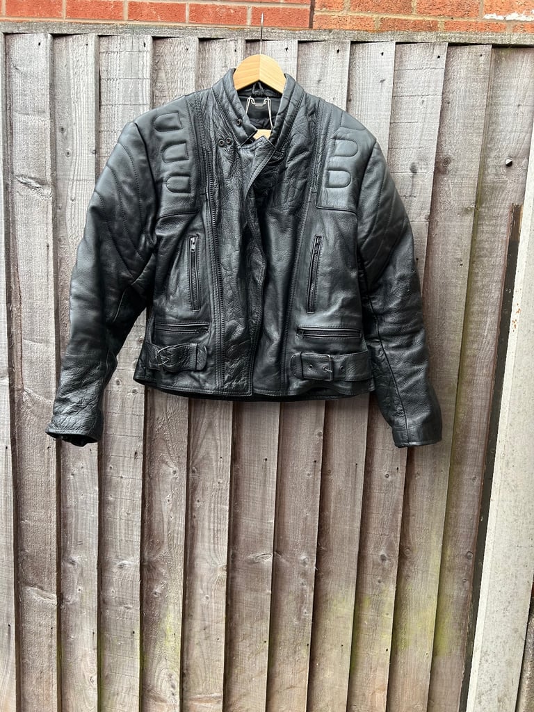 Leather jacket size 42 