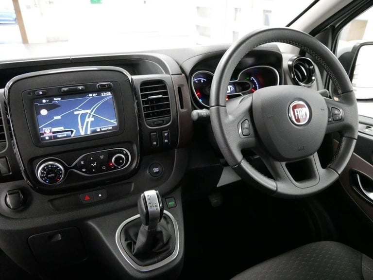 71 FIAT TALENTO 2.0 MULTIJET 170 BHP SWB ONYX AUTO 6 SEATER CREW ( NO VAT ! )