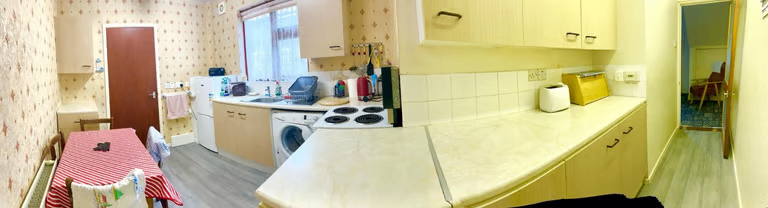 Spacious and Cosy Double Room for Rent in - BT71 6JS