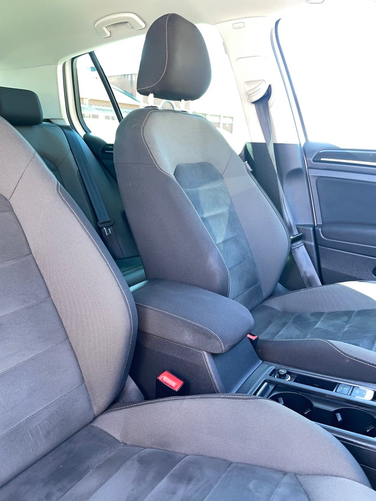 Volkswagen, GOLF, Hatchback, 2017, Manual, 1968 (cc), 5 doors