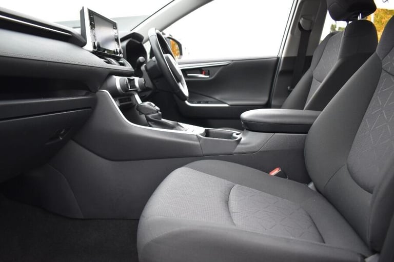 2022 Toyota RAV4 2.5 Vvt Hybrid Gpf Design Suv 5dr Petrol CVT Euro 6 (s/s) (218 Ps) ESTATE Petrol...