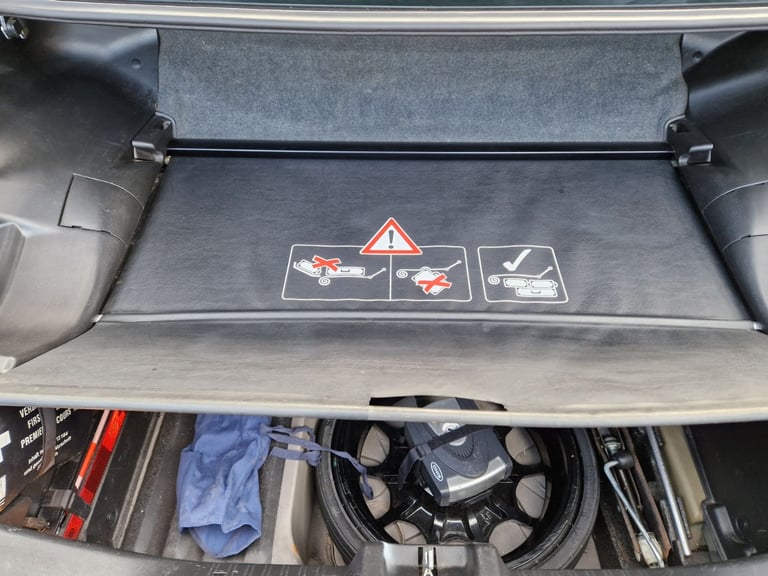 Mercedes SLK320