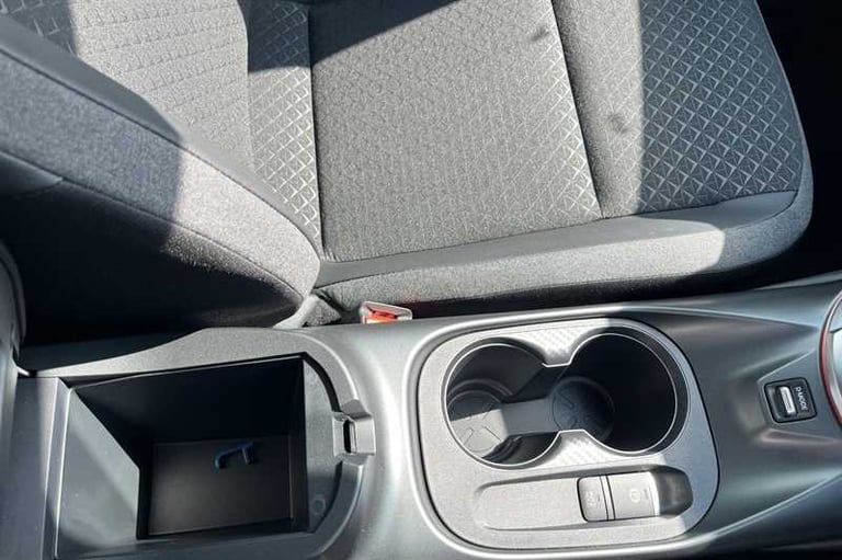 2025 Nissan Juke 1.0 DIG-T N-CONNECTA 5DR Hatchback Petrol Manual