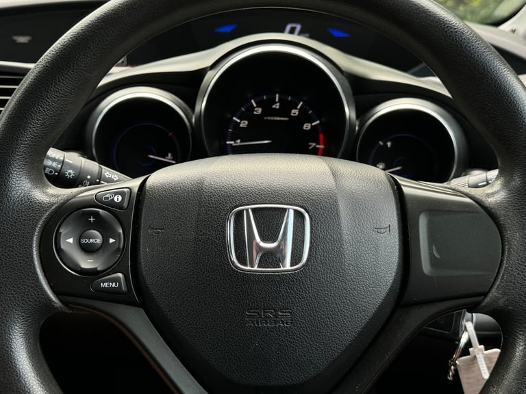 2013 HONDA CIVIC 1.4 i-VTEC SE, LOW MILEAGE, LONG MOT JULY 2026, APPLE CAR PLAY