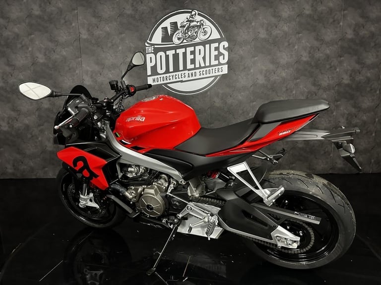 Aprilia Tuono 660 2024 Model Pre Reg save £1851!