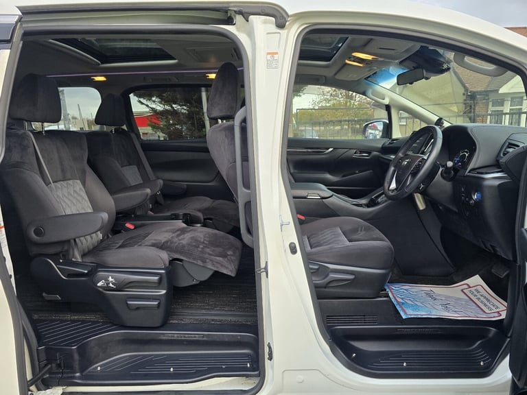 2018 Toyota Vellfire HYBRID 2.5 E-four 8 Seaters Euro 6  MPV Petrol/Hybrid Automatic