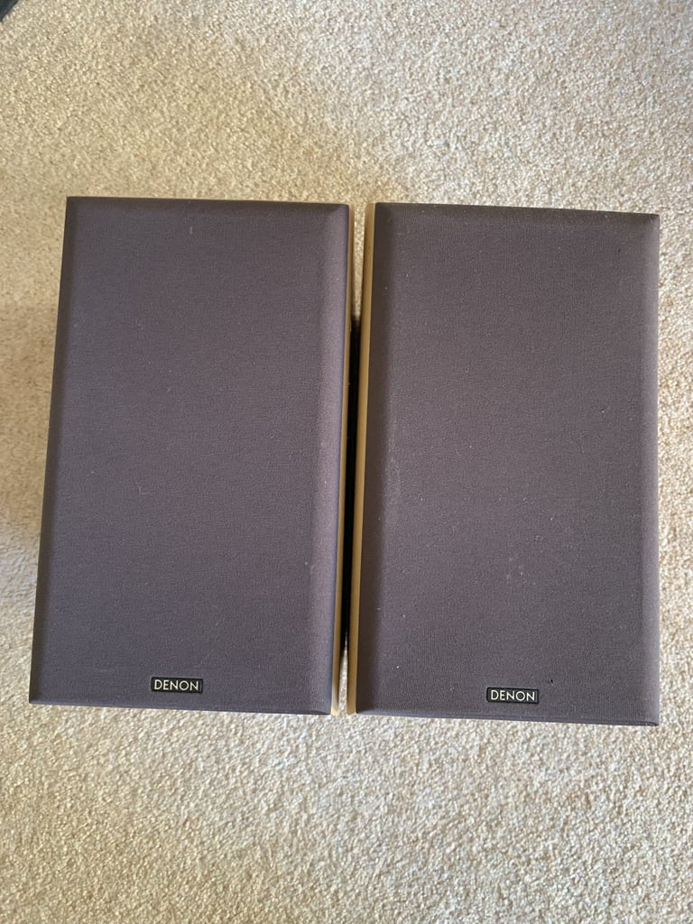 Pair of Denon Speakers 