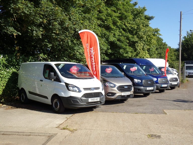 2022 Volvo XC40 T3 INSCRIPTION Estate Petrol Automatic