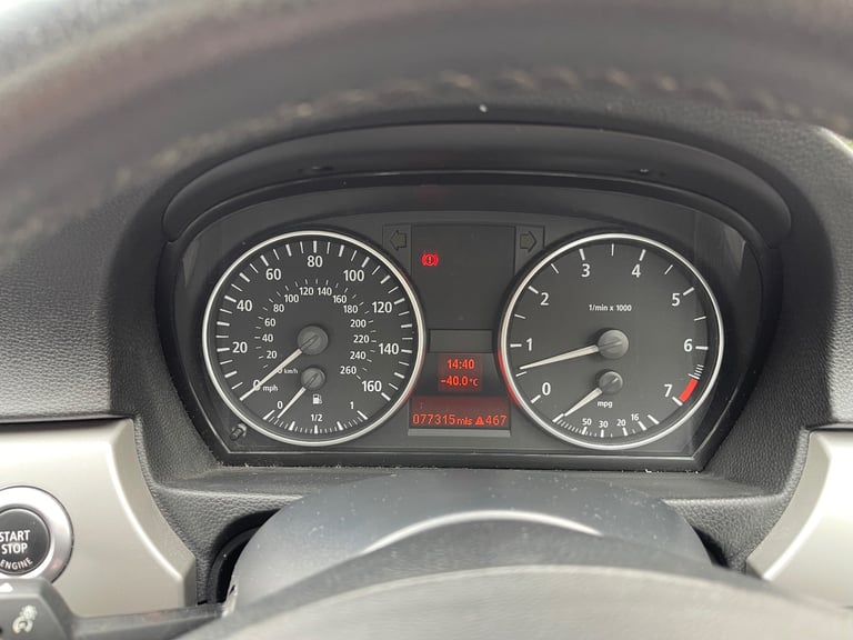 BMW, 3 SERIES, Saloon, 2005, Manual, 1995 (cc), 4 doors