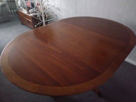 Willis Gambier Dining Table and Chairs 