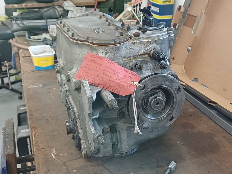 Bentley MkVI manual gearbox suitable for 1945-55 models fitted with manual gearbox.