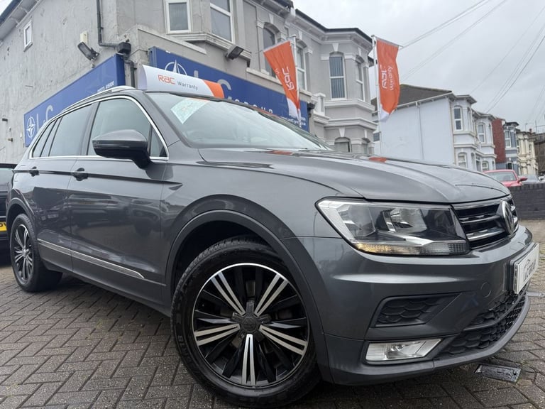 image for 2016 Volkswagen Tiguan 2.0 TDi 150 SE Nav 5dr ESTATE DIESEL Manual