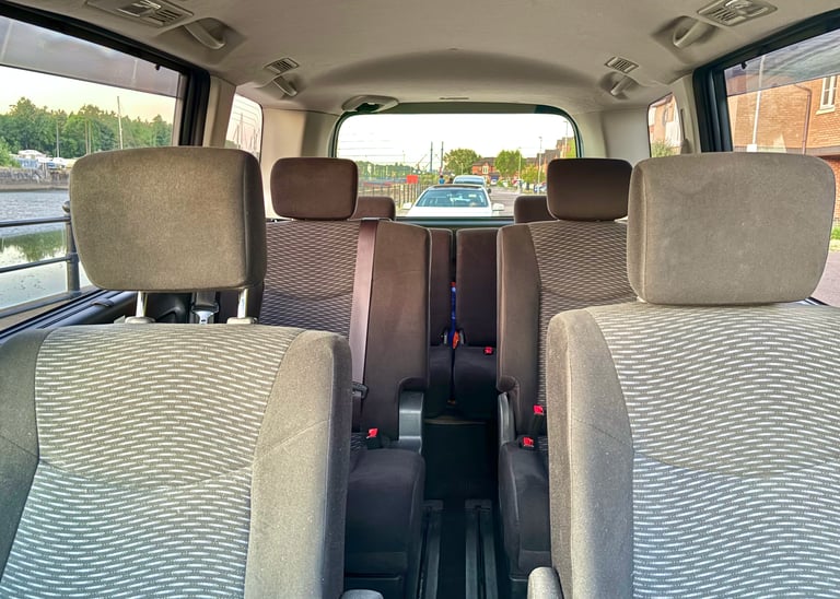 Nissan, Serena Highway Star, 2000 (cc), 8-seated