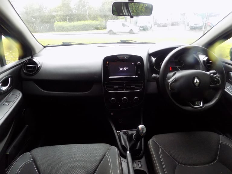 2018 Renault Clio 0.9 TCE 75 Iconic 5dr HATCHBACK Petrol Manual