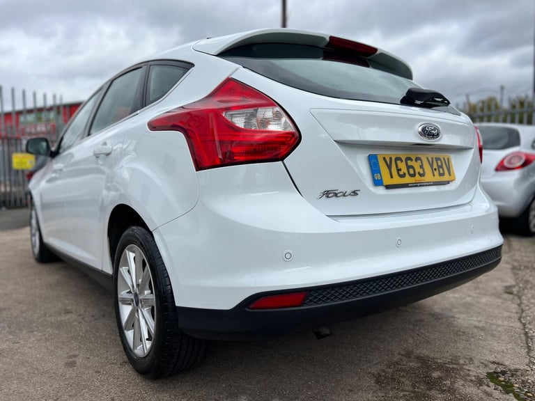 2013 Ford Focus 1.6 Zetec Euro 5 5dr HATCHBACK Petrol Manual