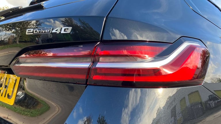 2025 BMW i5 250kW eDrive40 M Sport 84kWh 5dr Auto Estate Electric Automatic