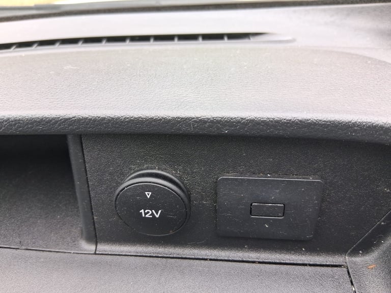 2018 Ford Transit Custom 2.0 TDCi 105ps Low Roof Van PANEL VAN Diesel Manual