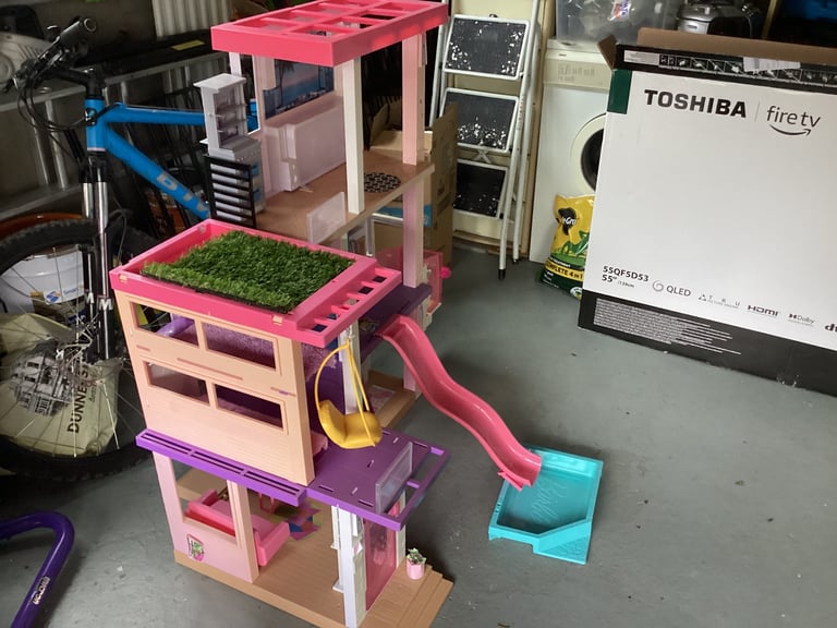 Barbie Dream House