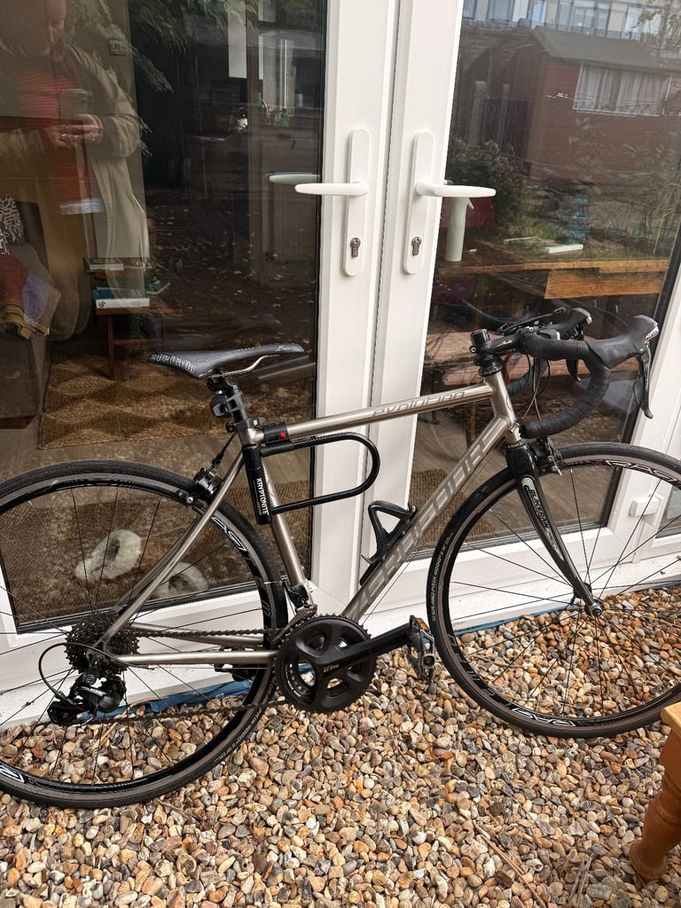 image for Custom Built Road Bike – Titanium – Shimano 105 Groupset - Carbon Forks
