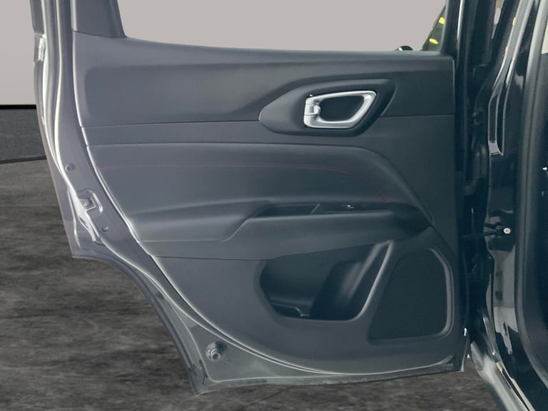 2022 Jeep Compass 1.3 T4 GSE 4xe PHEV Trailhawk 5dr Auto ESTATE PETROL/ELECTRIC Automatic