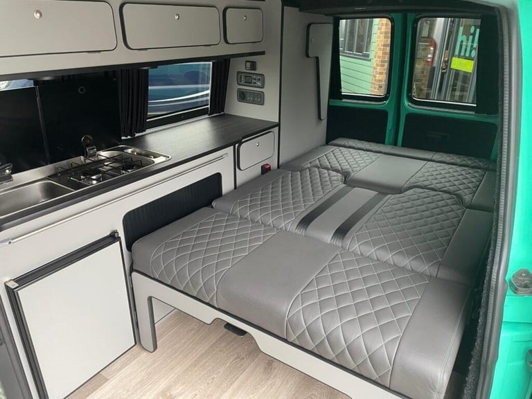 Volkswagen Transporter T28 Camperking 4 berth 5 belt Rock & Roll bed camperv